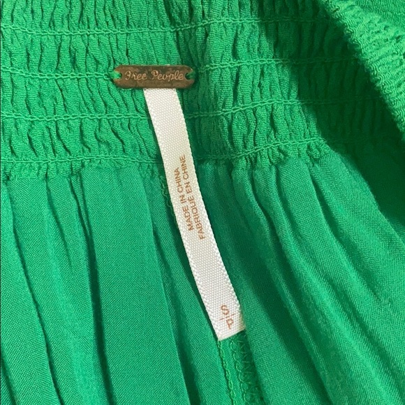 FREE PEOPLE Green High Waist Scalloped Shorts Sm - Picture 4 of 5